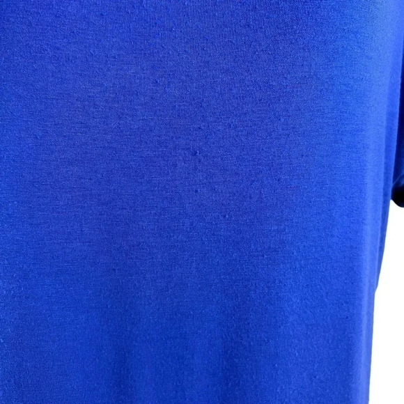 Aqua Colorblock Top XS Pointed Asymmetrical Hem Short Sleeves Round Neckline - Picture 6 of 8
